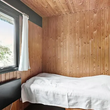 3 Bedroom Cozy In