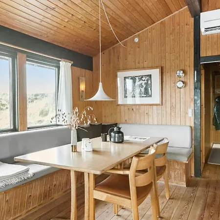 Holiday home 3 Bedroom Cozy In